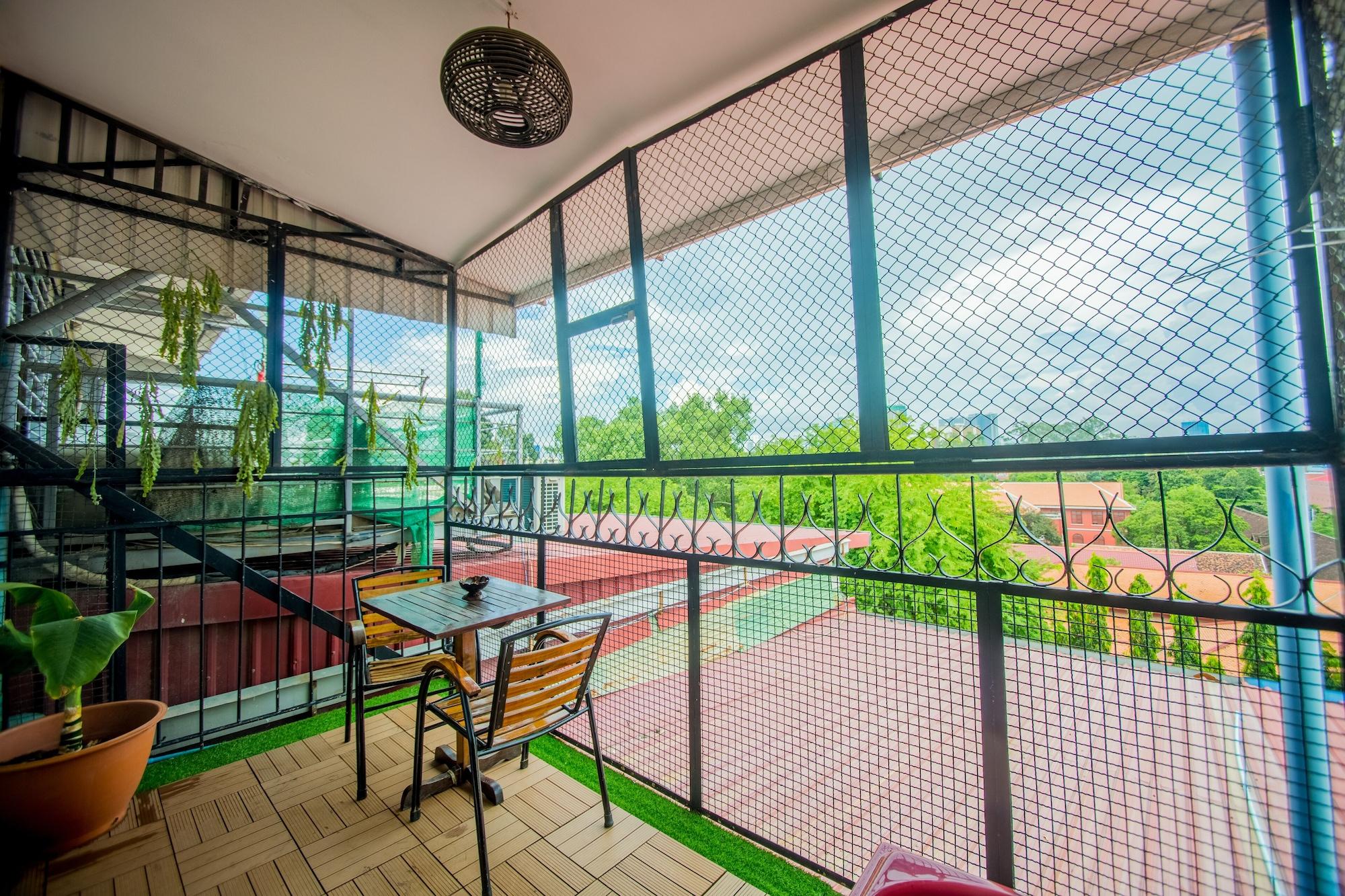 The Artist Residence Phnom Pen Exterior foto